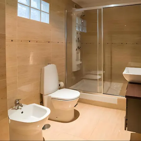 Family 3br Townhouse W Pool Terrace Feriehus *