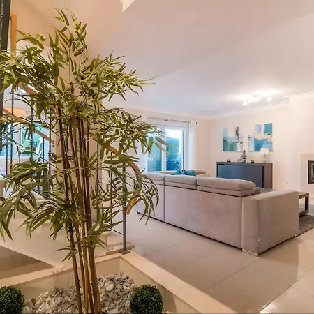 Family 3br Townhouse W Pool Terrace